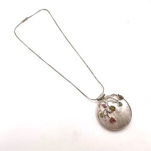 Vintage Mother of Pearl Sterling Silver Circle Pendant Necklace | N221